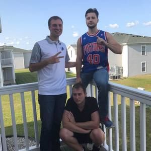 Meet your Posher, Aaron